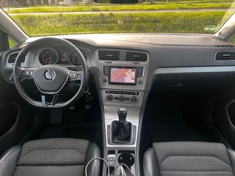 VW Golf 1.4 TSi, 2017, xenony, navi, masáž, vyhř.sed,, tažné - 11