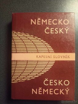 Různé učebnice, slovníky aj. - 11