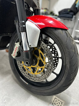 MV Agusta 1078 RR - 11