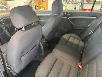 Škoda Octavia II 1.6 fsi 85 kw - 11