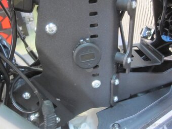 Husqvarna 701 Enduro - 11