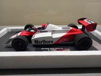 F1 MCLAREN MP4/1C FORD MARLBORO USA WEST GP 1983 LAUDA 1:18 - 11