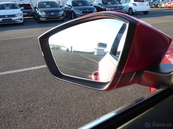 Škoda Superb 2,0 TDI DSG,Bi-Xenon,model 2018 kombi Style - 11