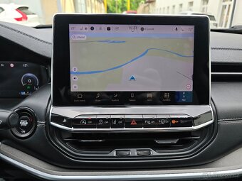 JEEP COMPASS 1,3 110kW LIMITED 2022 KAMERA NAVI KŮŽE ČR -DPH - 11