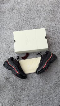 Nike Air Max 95 SP Undefeated Black - 11