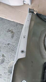Renault Laguna 3 predni blatniky - 11