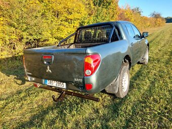 Mitsubishi L200 pick up - 11