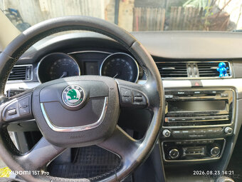 Škoda Superb - 11