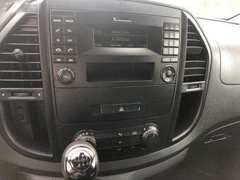 MERCEDES-BENZ VITO 84KW - 11