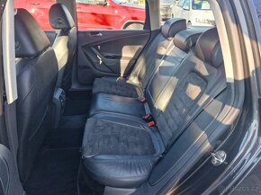 Volkswagen Passat 1,9 TDI 77 KW Highline - 11