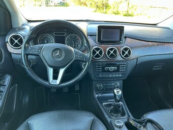 Mercedes Benz B 200CDI - 11