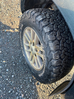 TOYOTA HILUX DOUBLE CAB 3 l Di - 11