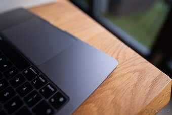 MacBook Pro 13" M1 2020 8GB TOP STAV - 11