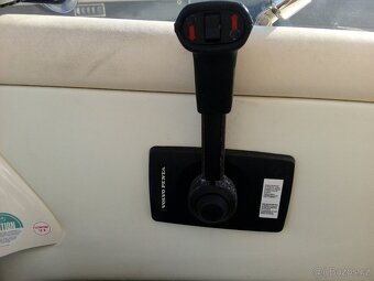 Kajutová motorová loď, člun, GRANCHI, VOLVO PENTA, - 11