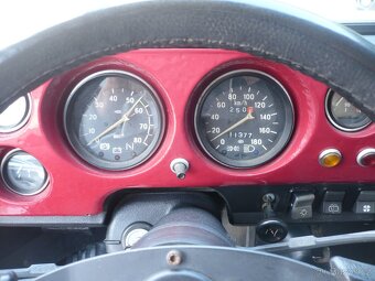 Lada Niva 1.6 4x4 - 11