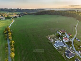 Prodej stavebního pozemku 1060 m², Hluboká nad Vltavou - Dob - 11