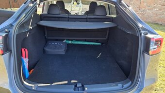 Tesla model Y, 12/2024 - 11