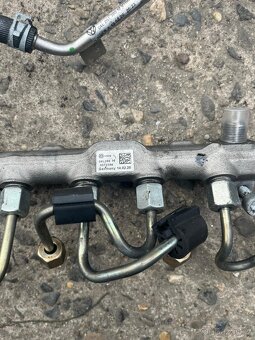 Náhradní díly z motoru 2.0 TDI 140kW - 11