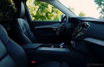 Prodám Volvo XC90 T8 hybrid 2023 - 11