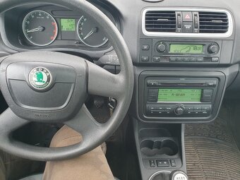 Škoda Roomster 1.4i nová stk - 11