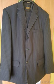 Pánský oblek černý s jemnými proužky - 11