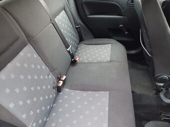 Ford Fiesta 1.3 51Kw RV.2004 TAŽNÉ - NOVÁ STK - 11