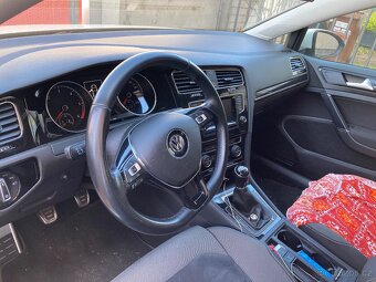 Volkswagen Golf 7 - 2.0 TDI, 2014, 177tkm, CZ, nehavarovaný - 11