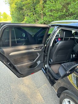 VW PASSAT B8 2.0 140kw DSG 2019 198tkm HIGHLINE/DE - 11