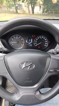 Prodám auto Hyundai i20 - 11