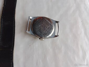 Staré funkční Swiss vojenské hodinky Doxa, - 11