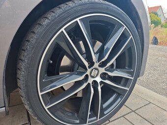 Seat Leon ST FR 2.0Tdi 135kw FULL LED - 11