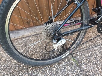 Specialized Hotrock 24" kola 3x9 rychlostí - 11