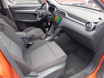MG ZS 1.5 85kW 65tkm Full LED světlomety DAB ACC Climatic - 11