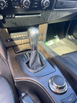 BMW 525D PĚKNÝ STAV - splátky bez registru - 11