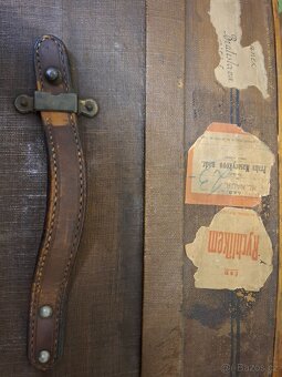 Starožitný lodní kufr - 11