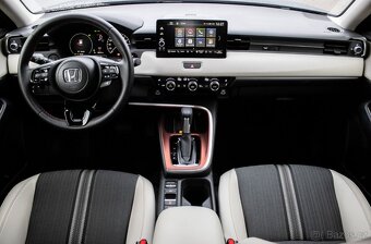 Honda HR-V E:HEV 1.5 i-MMD (2024) - 11