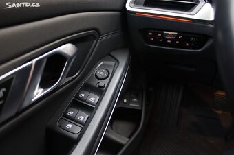 BMW Řada 3, BMW 330e xDrive Touring, v ČR - 11