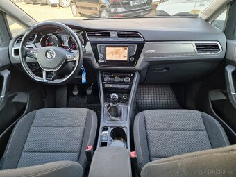 VOLKSWAGEN TOURAN 1,6TDI 81KW 7 MÍST NAVI - 11