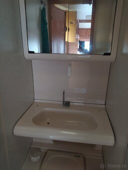Karavan Hobby 420 DE LUXE - 11