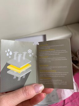 Nádherné zimní boty/ sněhule Bench nové - 11