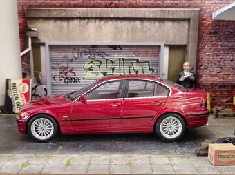 BMW E46 328i 1:18 UT Models - 11