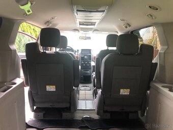 Chrysler TOWN & COUNTRY (MPV) registrace: 2008 motor: 3,8l, - 11