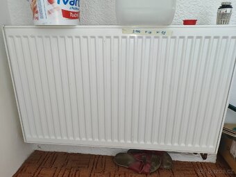 8x Radiátory typ 22(hl.100mm) a typ 33 (hl.155mm) - 11