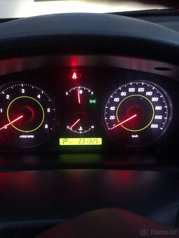 Chevrolet Captiva 2.0 Diesel, r.v. 2010 (7 míst) - 11