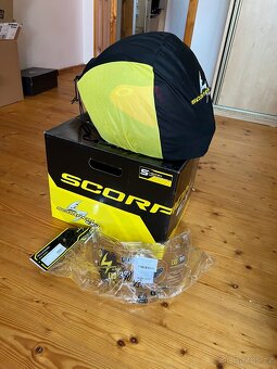Helma Scorpion EXO 391 - 11