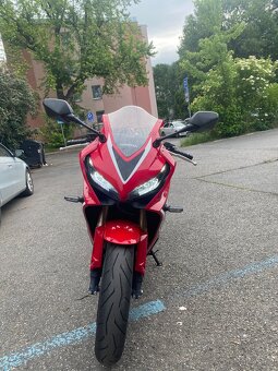 Honda CBR650R 2019 - 11