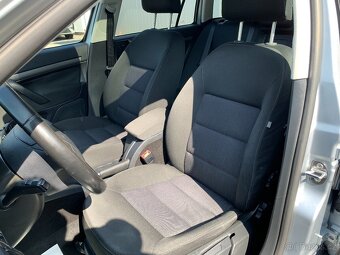 Škoda Octavia II combi 1.6 MPI Ambition r.v.2008 - 11