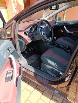 Ford Fiesta 1.6 - 11