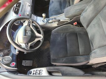 Honda Civic 1,8 Vtec i-shift automat executive - 11