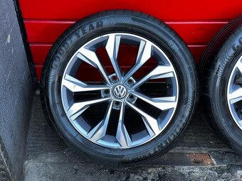 Original ALU kola VW Soho 17" 7J ET40 letní pneu 215/55/R17 - 11